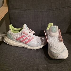 Adidas Womens Ultraboost Shoes - Pink and White